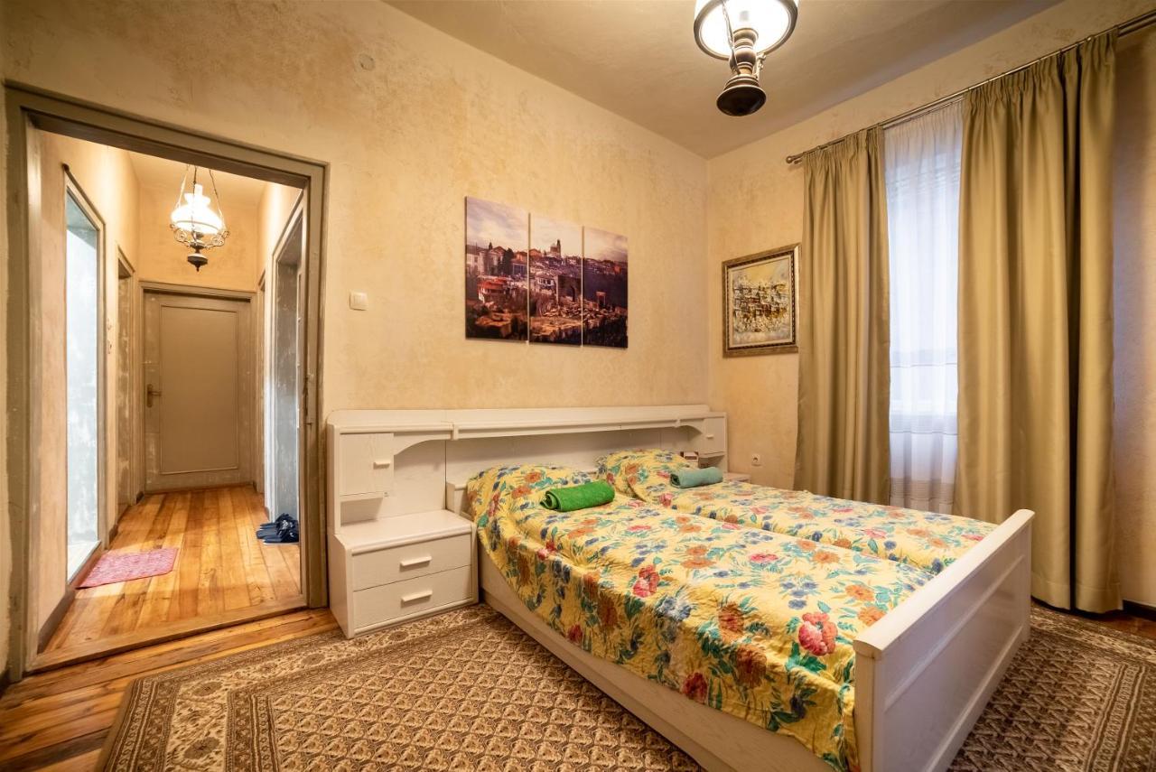 Zlatanov Residence Veliko Tarnovo Kültér fotó